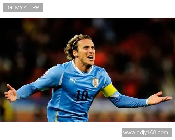 足球界最臭名昭著的球星揭秘:从场内到场外的争议与丑闻 足球界最臭名昭著的球星揭秘:从场内到场外的争议与丑闻